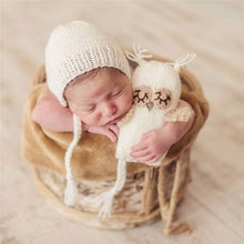 Load image into Gallery viewer, Baby Cap Deer Design Handmade Crochet Deer Costume Set Knitted Hats and Pants Newborn Photography Props Photo Shoot Caps Hats