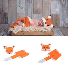 Load image into Gallery viewer, Baby Cap Deer Design Handmade Crochet Deer Costume Set Knitted Hats and Pants Newborn Photography Props Photo Shoot Caps Hats