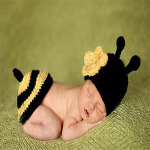 Load image into Gallery viewer, Baby Newborn Photography Props Dinosaur Costume Cartoon Knit Hat Pant Set Baby Newborn Photo Shoot Accessories
