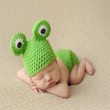 Load image into Gallery viewer, Baby Newborn Photography Props Dinosaur Costume Cartoon Knit Hat Pant Set Baby Newborn Photo Shoot Accessories
