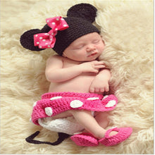 Load image into Gallery viewer, Baby Cap Deer Design Handmade Crochet Deer Costume Set Knitted Hats and Pants Newborn Photography Props Photo Shoot Caps Hats
